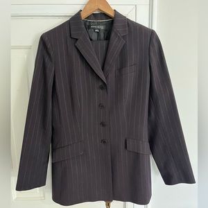 Anne Klein Vintage Pants Suit for the women who take care of business! Size 4.